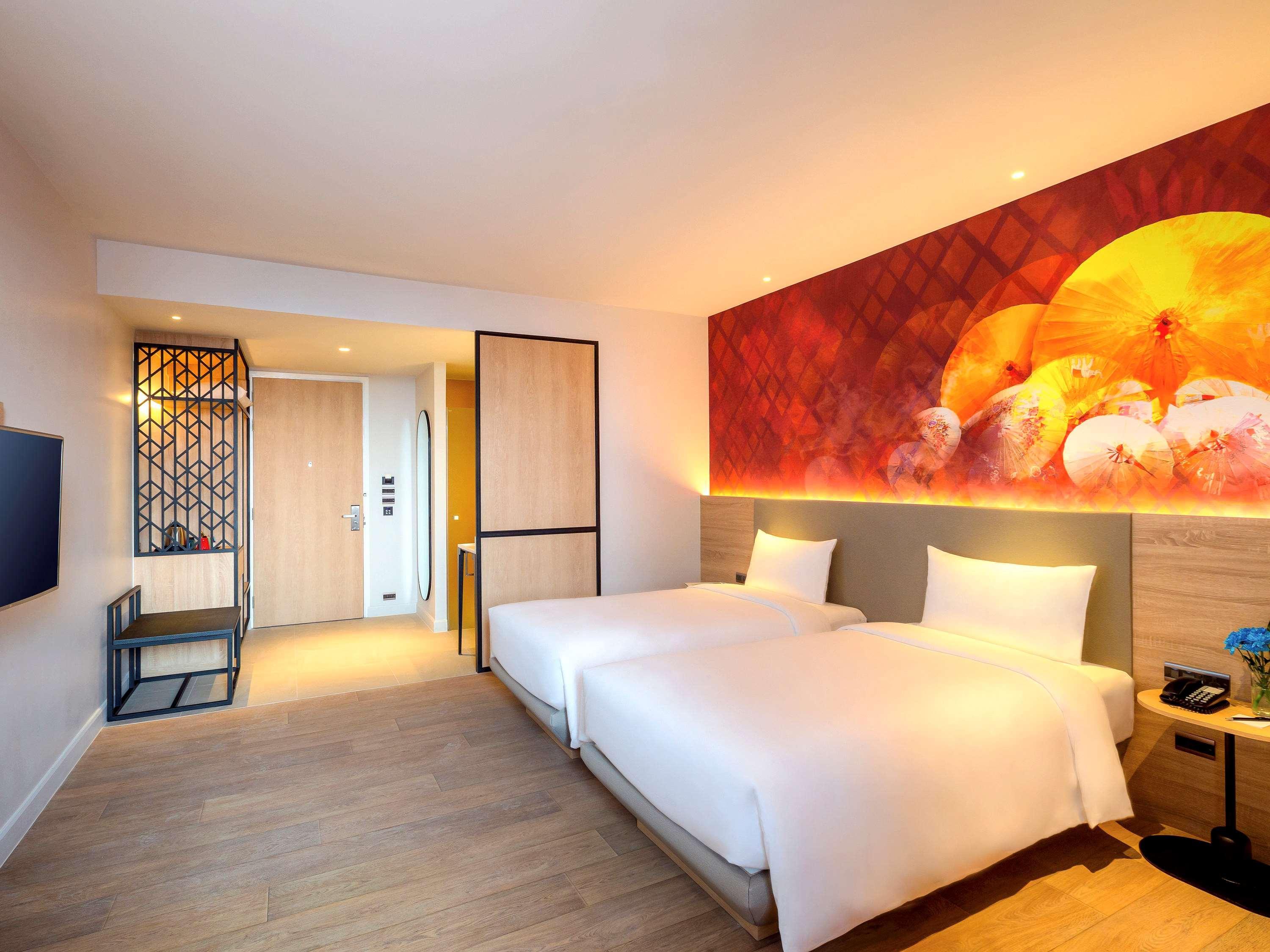 Hotel Ibis Styles Bangkok Ratchada Esterno foto