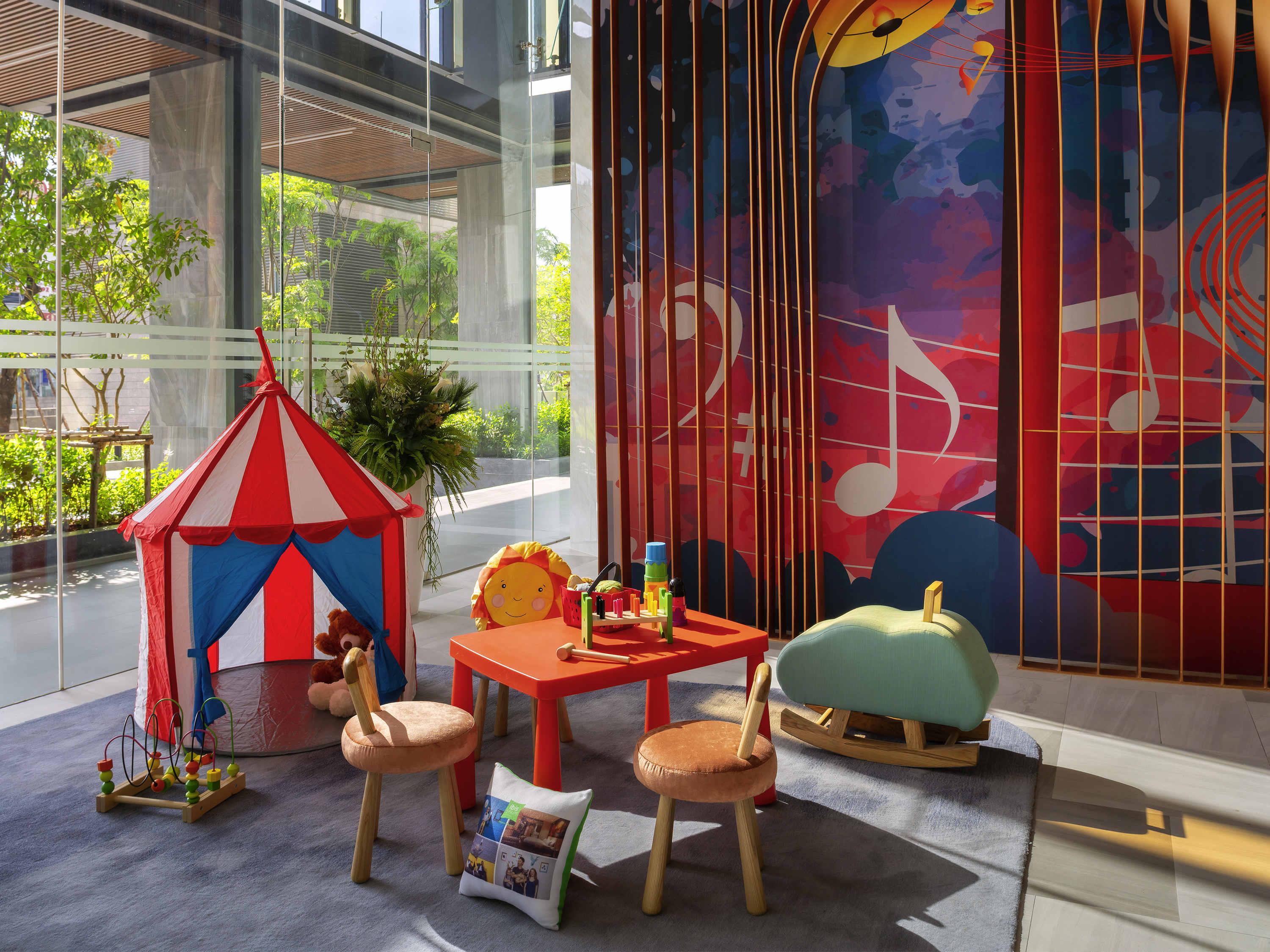 Hotel Ibis Styles Bangkok Ratchada Esterno foto