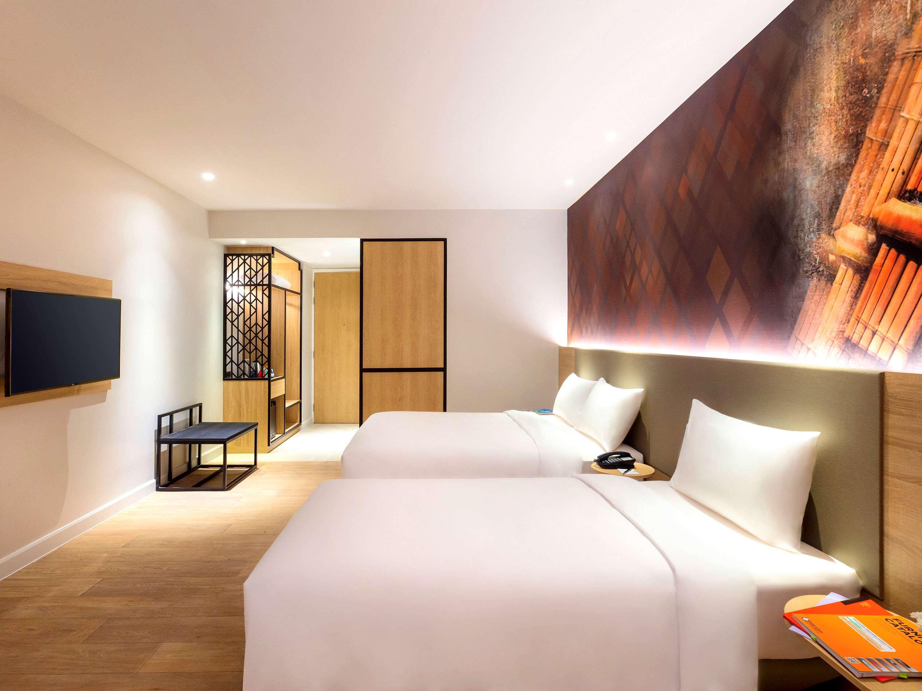 Hotel Ibis Styles Bangkok Ratchada Esterno foto