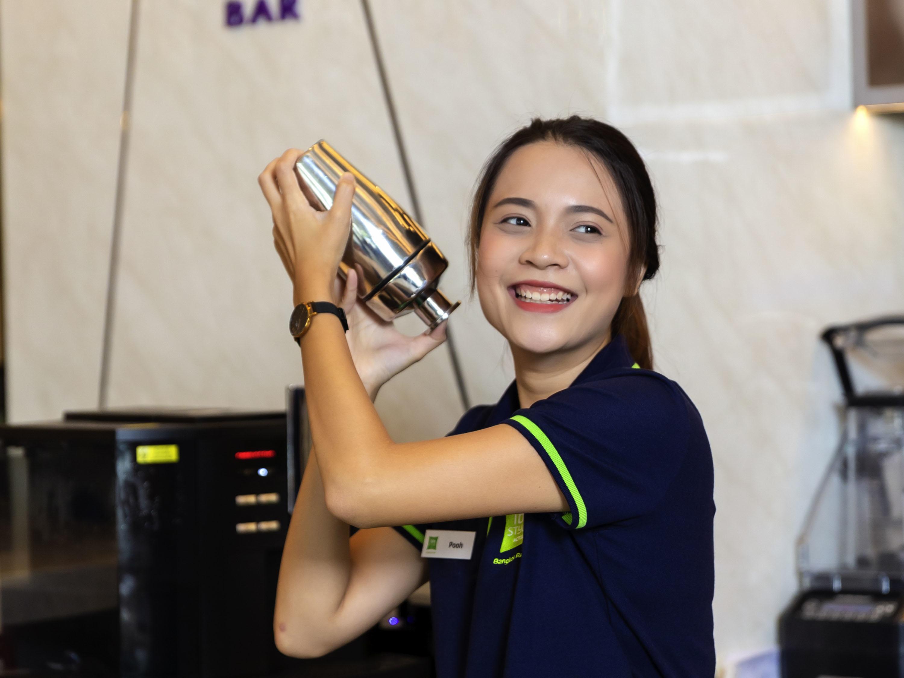 Hotel Ibis Styles Bangkok Ratchada Esterno foto