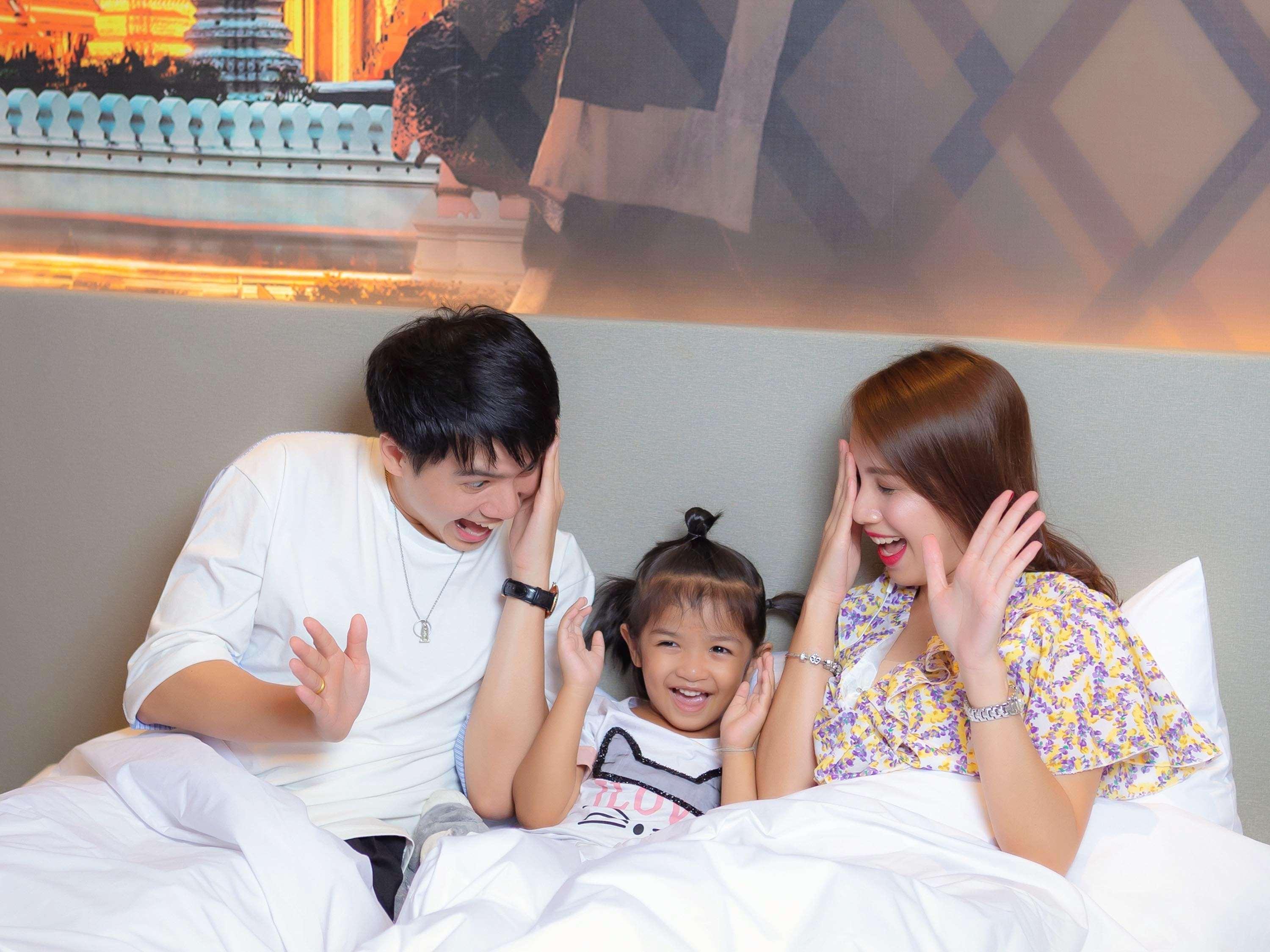 Hotel Ibis Styles Bangkok Ratchada Esterno foto