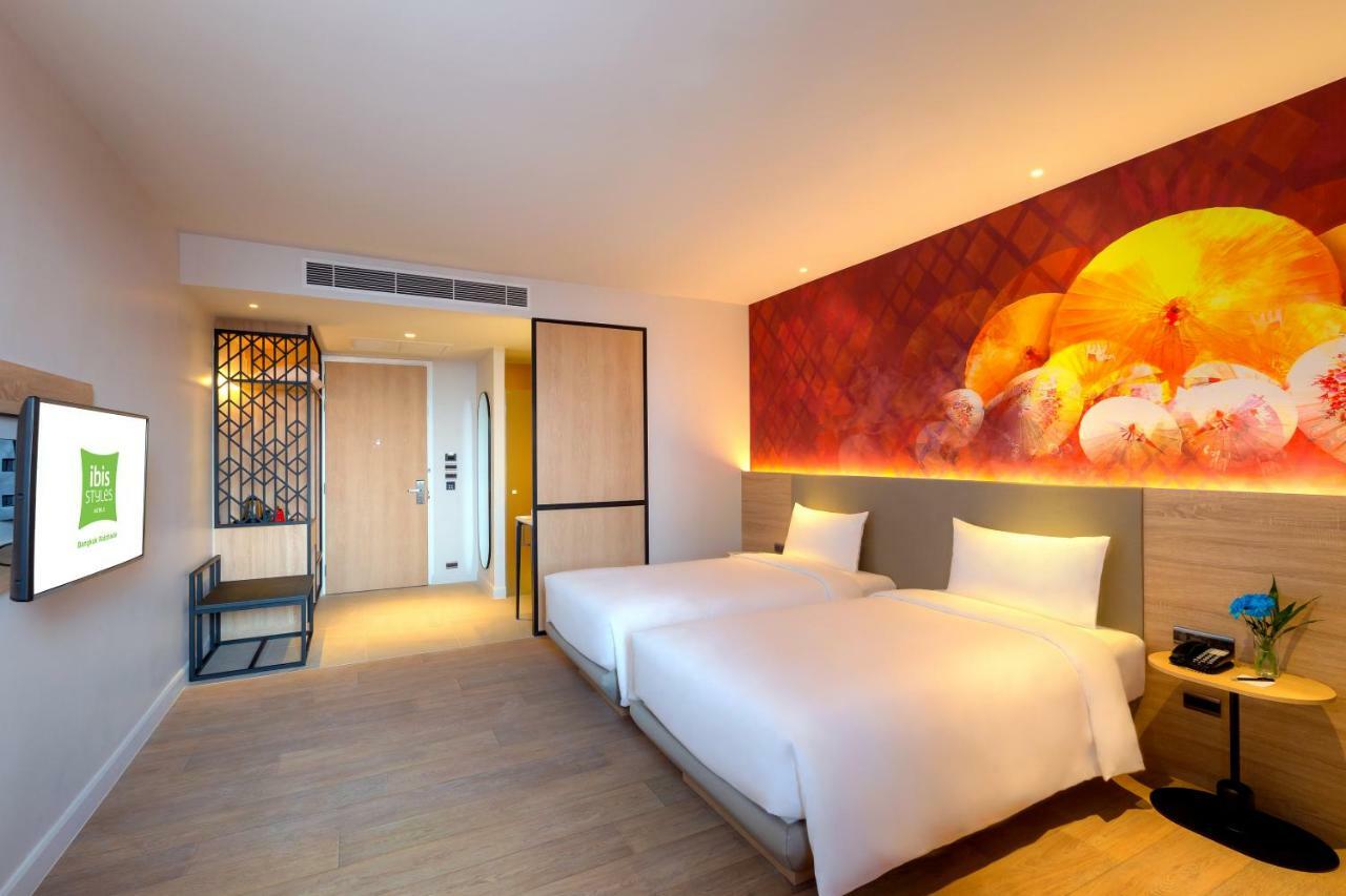 Hotel Ibis Styles Bangkok Ratchada Esterno foto