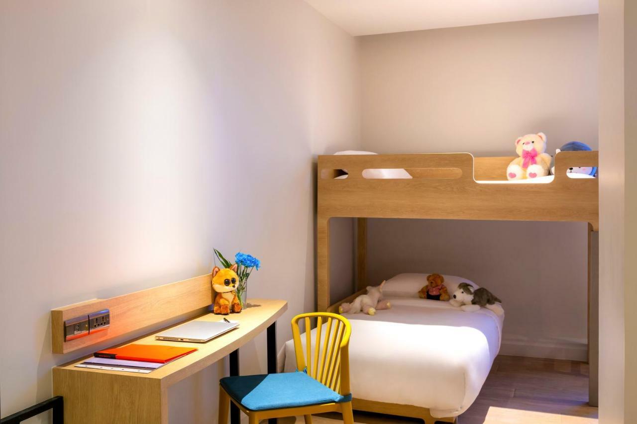 Hotel Ibis Styles Bangkok Ratchada Esterno foto