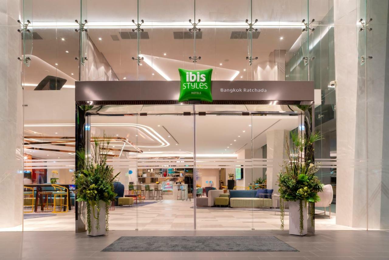 Hotel Ibis Styles Bangkok Ratchada Esterno foto